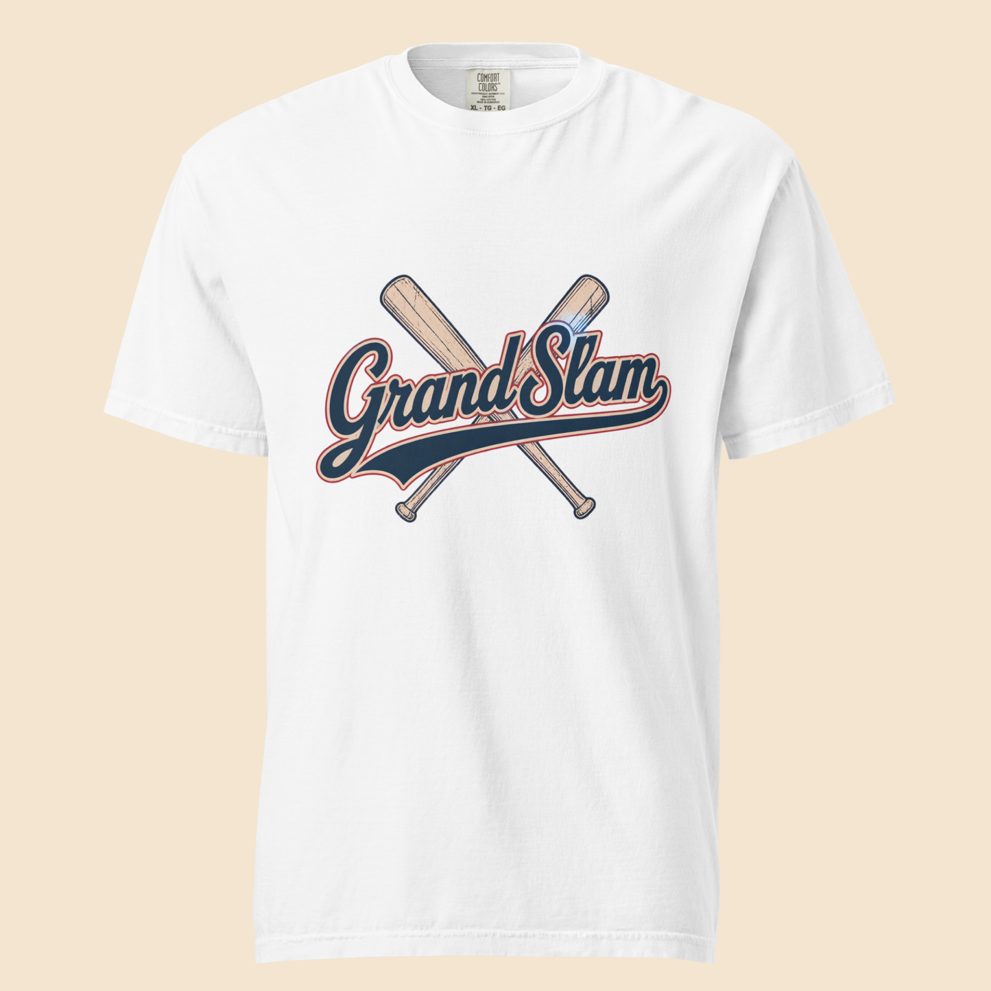 Camiseta blanca de aspecto lavado y algodon grueso con diseño vintage de beisbol Grand Slam y bates cruzados.