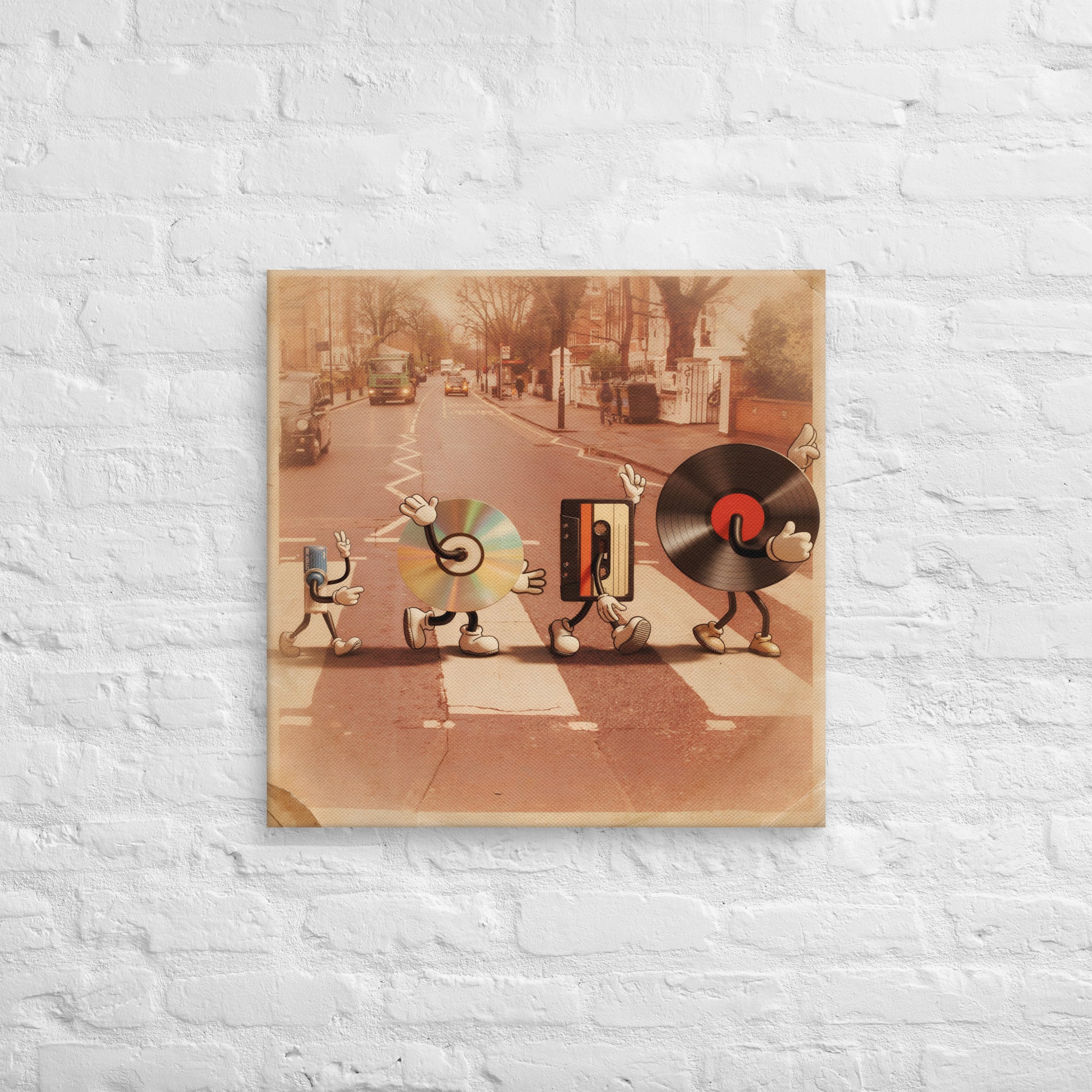 Lienzo cuadrado de temática musical retro colocado sobre un mueble con decoración de interior