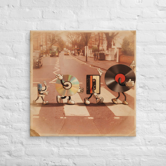 Lienzo cuadrado retro musical con personajes inspirados en un vinilo, un cassette y un CD caminando por una calle