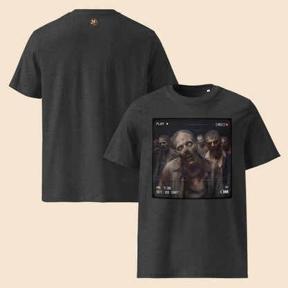 Camisetas negras con diseño retro de horda zombi estilo metraje encontrado
