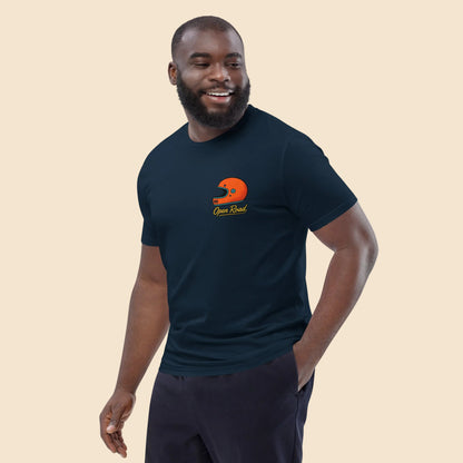Look motero casual con camiseta azul marino unisex colección Road Trip Americana

