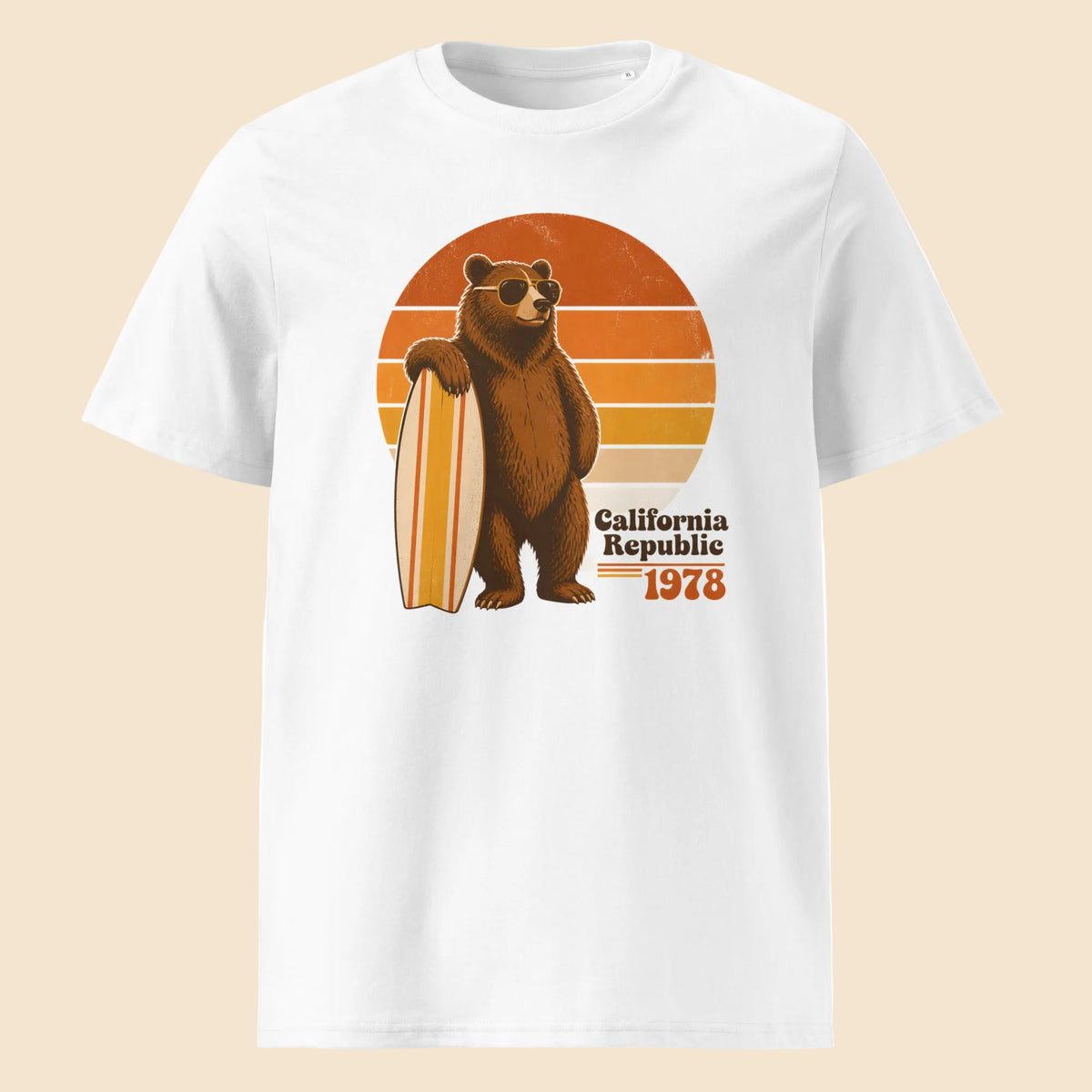 Camiseta blanca de algodón orgánico con gráfico de oso surfista California Republic 1978 Melian Vintage
