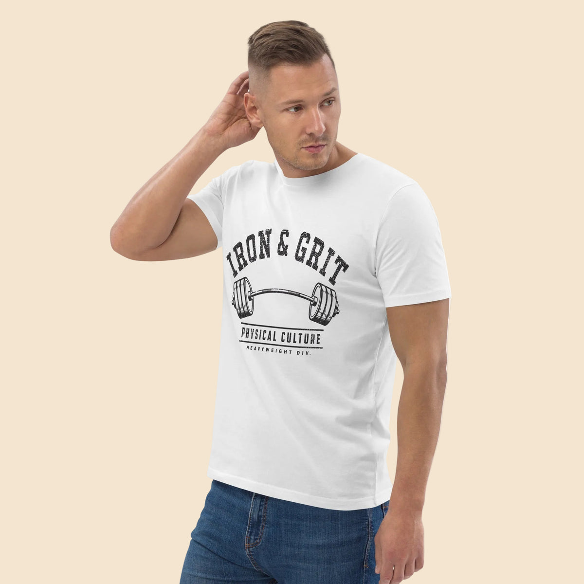 Look deportivo retro con camiseta blanca de corte unisex Melian Vintage
