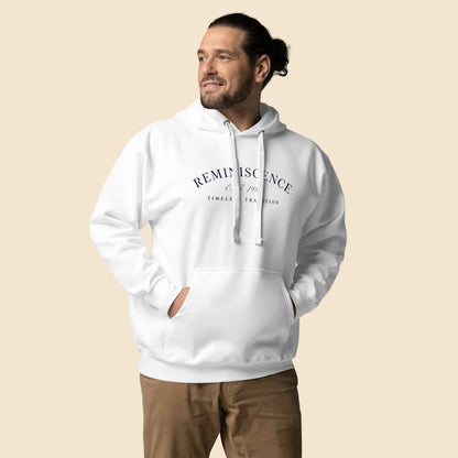 Hombre con sudadera blanca de alta gama y diseño minimalista clásico.