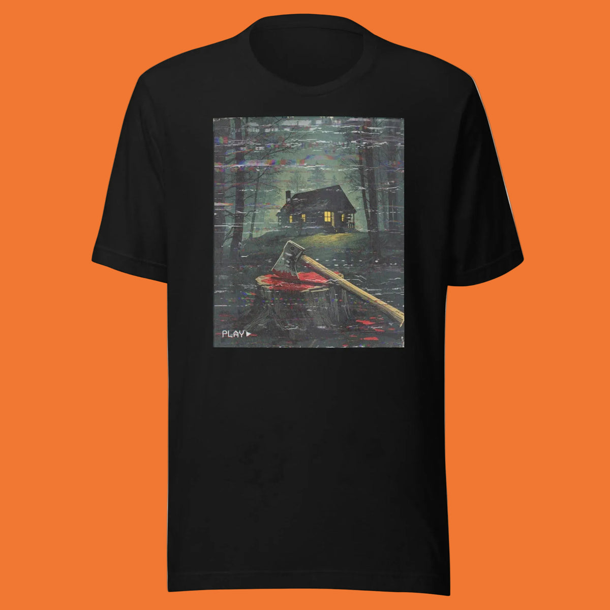 Camiseta negra Bella+Canvas 3001 con diseño vintage de terror VHS con cabaña, hacha y efecto de interferencia
