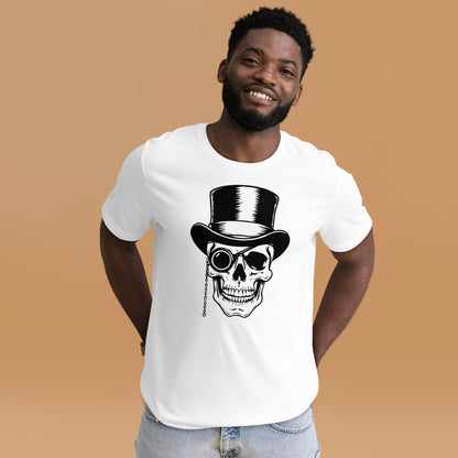 Hombre con camiseta blanca de calavera con sombrero de copa y monóculo