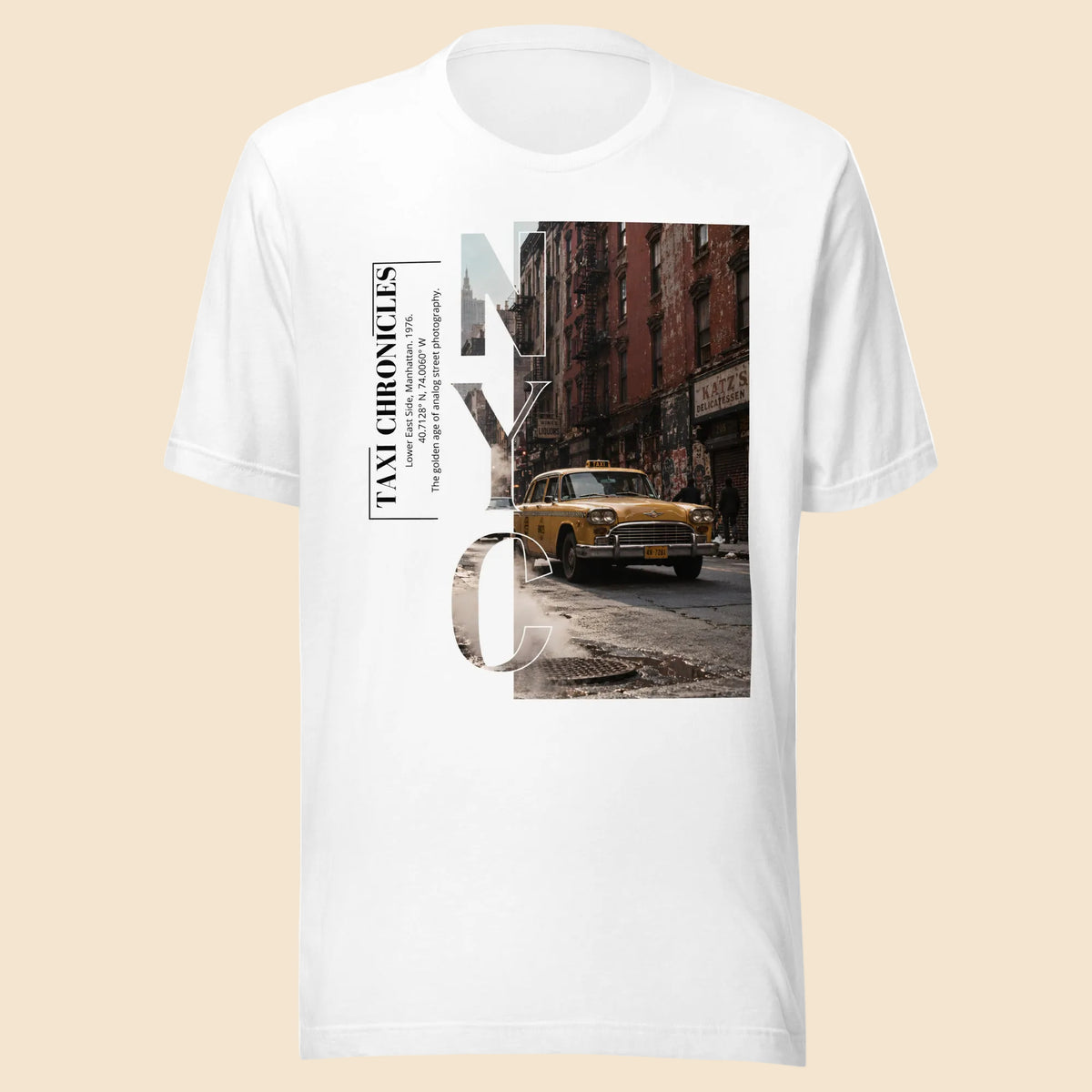 Camiseta blanca Bella+Canvas 3001 con diseño vintage Taxi Chronicles de Nueva York en 1976